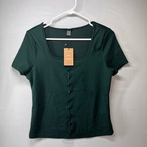 Green Fitted Ribbed‎ crop top